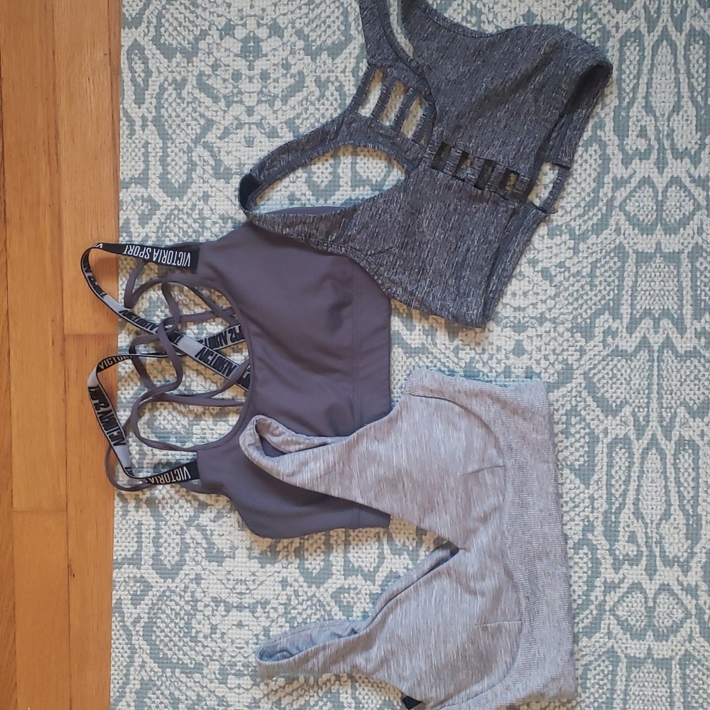 Victoria's Secret and PINK sports bras 💜